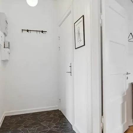 2br Naer Centrum & Togstation Apartmán Aalborg
