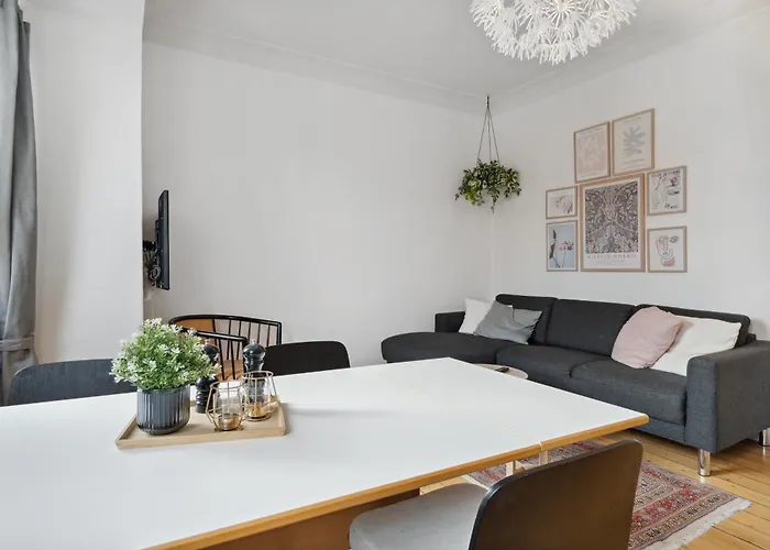 2br Naer Centrum & Togstation
