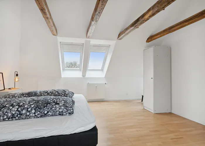 2br Naer Centrum & Togstation Aalborg